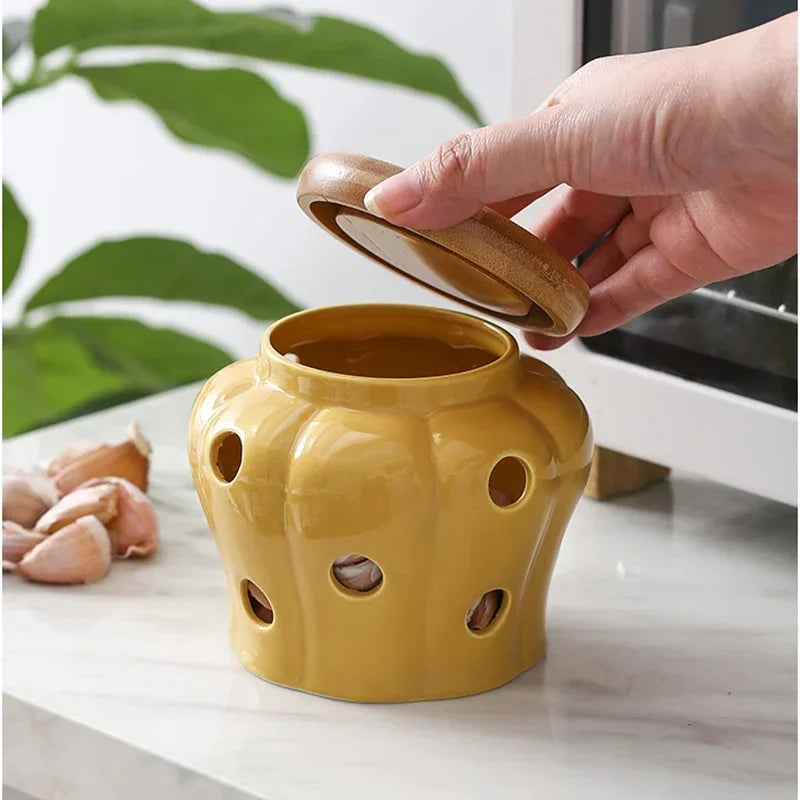 Kitchen Ventilation Storage Tank Pumpkin Jar Hollow Out Ceramic Storage Tank Garlic Ginger Dried Chili Pepper Storage  Jars