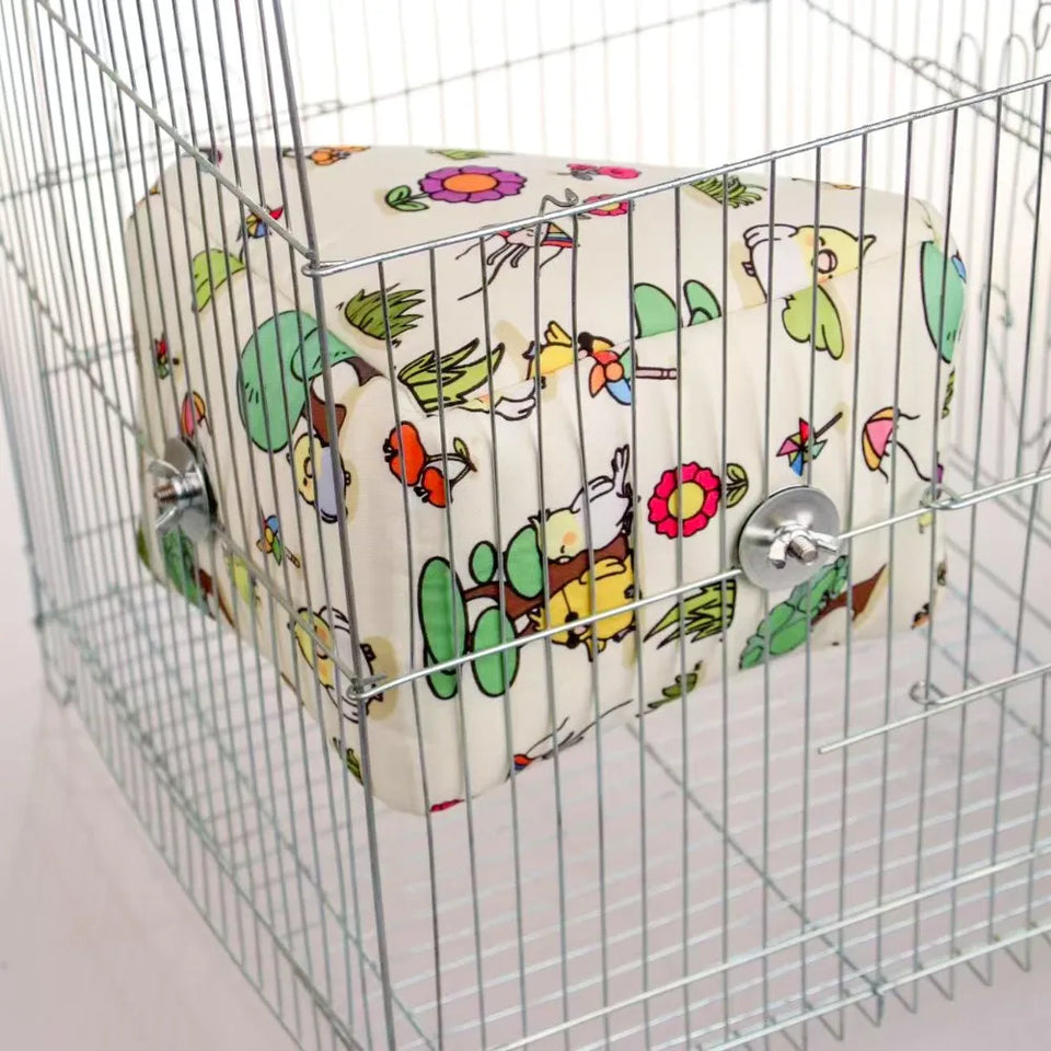 Parrot Cotton Nest Sleeping Bag Soft and Warm Bread Triangular Nest Cartoon Pattern Decoration Can Be Hung Inside The Cage